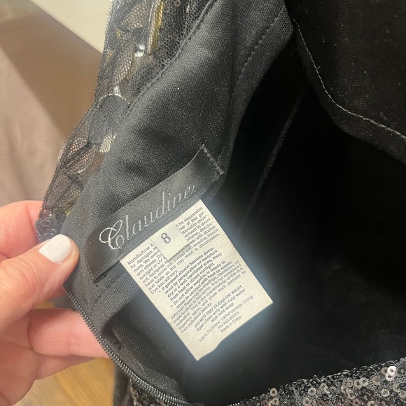 Gown - Picture 2 of 8